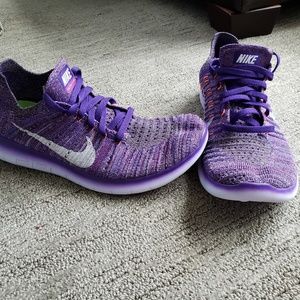 Women's Nike RN flyknit